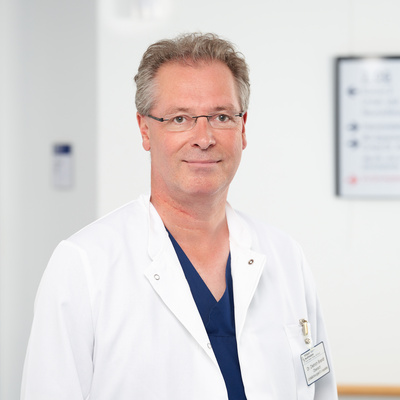 Dr. Dietrich Brandt